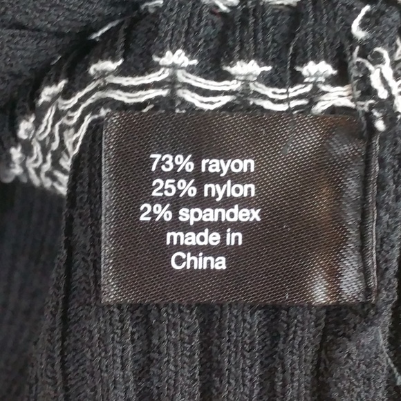 Lane Bryant Striped Black Ribbed Sweater 18/20 EUC - Picture 5 of 8